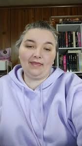 #kateerobert #patreon #booktok #booklover #bookish #bookworm  #bookrecommendations #somanybookssolittletime #creatorsearchinsights