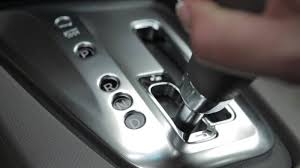 Смотреть видео cara pandu kereta manual на v4k бесплатно. Amalkan 8 Tip Penting Ini Kalau Nak Gear Kereta Auto Anda Tahan Lama Maskulin