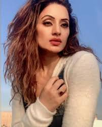 Kuch der se magar dilse Dua hai Har Saal wo din mubarak ho Jo kal Gaya hai  Teri tqdeer Har bar tujhe nai khushiyan de jaye Kuch Behtar aur khushnuma  teri agami