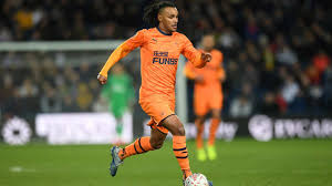 All gowns crafted in the usa. Bericht Borussia Monchengladbach Gewinnt Das Rennen Um Valentino Lazaro