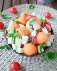 Salade Fraicheur Au Melon Concombre Feta Tomates Cerise Cuisine Ta Ligne Salade Fraicheur Recette Melon Recettes De Cuisine