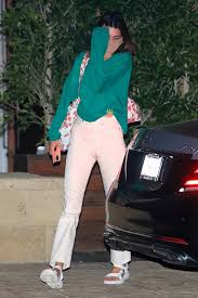 Find the latest in devin booker merchandise and memorabilia, or check out the rest of our nba basketball. Kendall Jenner Seen Leaving A Dinner Date With Devin Booker At Soho House In Malibu California 060920 3