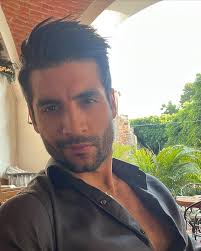 April Herrera (@april_herrer_) • Instagram photos and videos