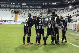 Fenerbahçe, beşiktaş, ve galatasaray'ın içinden en iyisi hangi takım olacak? De Marke Sports On Twitter Besiktas Bugun Ciktigi Iki Derbiden De Galip Ayrildi Vs Galatasaray 2 0 Vs Fenerbahce Beko 92 83