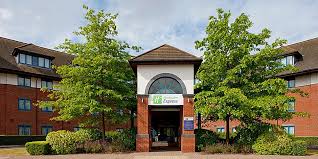 Spacious, en suite bedrooms feature tea and coffee making facilities, and freeview tv in most hotels. Hotel Nahe Nec Holiday Inn Express Birmingham Nec