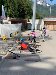 † 1959), evangelisch lutherischer pastor, religionslehrer… … deutsch wikipedia. Auf Du Und Du Mit Franziska Preuss Und Simon Schempp Ski Zunft Uhingen 1963 E V