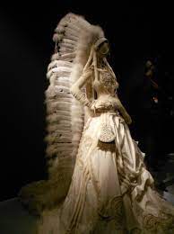 Famousipod Berbagi Informasi Tentang Pertanian American Wedding Dress Native American Wedding Dress Native American Dress