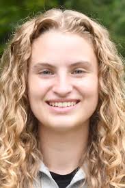 Ellie Weber's Instagram, Twitter & Facebook