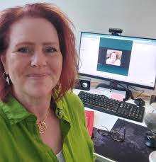 A listening ear. Understanding and kind words. A powerful combination.