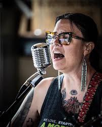 Live at The Ox with Caroline Dick!