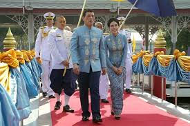 พระบรมราชโองการ ถอด เจ้าคุณพระสินีนาฏ พิลาสกัลยาณี ต่อต้าน. Gsvybx2rkis Qm