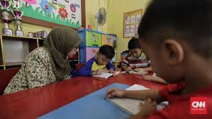 Maybe you would like to learn more about one of these? Biarkan Siswa Bermain Guru Paud Diminta Tak Kasih Pr