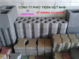 Gạch trồng cỏ 8L2 - CÔNG TY PHÁT TRIỂN VIỆT NAM