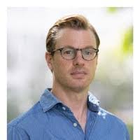 Gary Laxton's Instagram, Twitter & Facebook