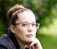 Alicia Slate's Instagram, Twitter & Facebook