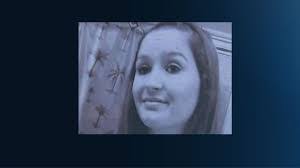 Rebecca Layson's Instagram, Twitter & Facebook