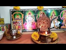 Pooja room needs to be well lit.investing in some ethnic lamps and lights, is a great way to keep the positive energy idols or pooja room cna eb no less than incomplete if not decorated with flowers. Pooja Room Decoration Ideas In Tamil Leadersrooms
