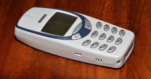 ≣ old nokia 5800d vintage rare phone mobile working. The Design Tricks That Made The Old Nokia 3310 So Iconic