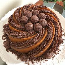 Bolo De Cenoura Com Muuuuito Brigadeiro Para Kakapaolazzi Food Sweet Meat Sweet Cakes