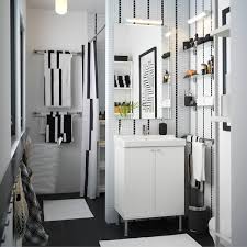 حم ام صغير جميل مع تخزين عملي Ikea