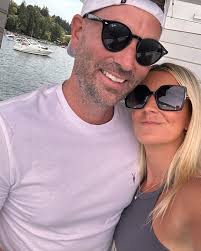 He Always has me like 😍