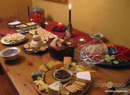 Best christmas eve appetizers from simple caprese appetizer perfect for christmas guests. Holiday Eats Potluck Appetizers Tips For Christmas Eve Parties Stark Insider