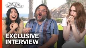 Danny devito and danny glover play old friends eddie and milo in jumanji: Jack Black Awkwafina And Karen Gillan Just Made Up A Jumanji The Next Level Theme Song Youtube
