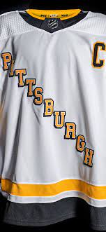 Pittsburgh hornets uniformsphotos and history. Pittsburgh Penguins On Twitter Wallpaper Wednesday Reverseretro Edition More Options Https T Co Biqqfaqwir