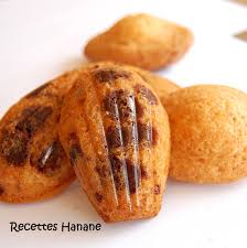 Madeleines Aux Eclats De Chocolat Au Lait Recettes By Hanane