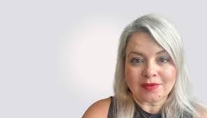 Barbara Mayne's Instagram, Twitter & Facebook