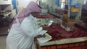 أخبار 24 بلدية الذيبية توضح حقيقة فيديو تخزين دجاج في سكن عمال مطعم بحفر الباطن فيديو وصور