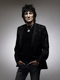 Außerdem muss man sagen, dass ronnie wood hier fast wie bob dylan selbst klingt (sogar fast besser). Ronnie Wood Artwork For Sale At Online Auction Ronnie Wood Biography Info
