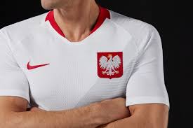 Découvrez les meilleures prévisions foot gratuites pour tous les tournois et matchs à venir dans la pologne. Nike Presente Les Maillots De La Pologne Pour La Coupe Du Monde 2018