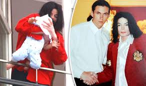 Michael Jackson Locked Himself Away After Balcony Pics Bodyguard Matt Fiddes Reveals Celebrity News Showbiz Tv Express Co Uk