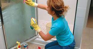 Camda desen yok, dümdüz cam ve iz kalmasını asla istemiyorum, var mı öneriniz? Hijyenden Taviz Vermeyin Dusakabin Temizligi Nasil Yapilir Enakliyat Blog