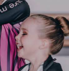 DEWINTON Sept17.indd