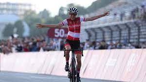 Anna kiesenhofer took a shock solo win for austria in the women's olympic cycling road race as the peloton got their sums wrong in chasing down the mathematician. Wbbfkam Zlnaxm