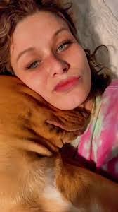 Leah Kirkland's Instagram, Twitter & Facebook