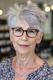 Suzanne Broughton (sueski201)