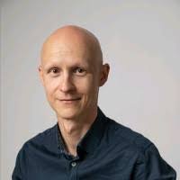 Adam Flake's Instagram, Twitter & Facebook