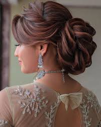 This is why we're starting off this list of western hairstyle ideas with a very simple. 5 Brides Who Flaunted Gorgeous Reception Worthy Hairstyles Sans Any Flowers Wedding Planning And Ideas Wedding Blog