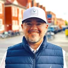 purpose #globalperspective #hispanicstar #resettorise #latinoleadership  #lipostingdayapril