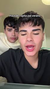 Daniel Tupae Versión