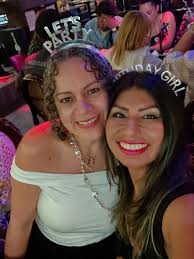 Saturday night with these beauties 😍 𝐓𝐇𝐀𝐍𝐊 𝐘𝐎𝐔 𝐒𝐎 𝐌𝐔𝐂𝐇  ladies for celebrating with me. I feel truly blessed to have such amazing  friends and family in my life. Thank you for