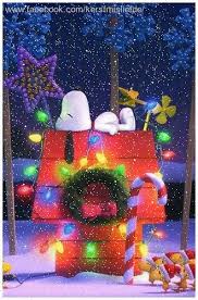 Alibaba.com menawarkan 209 produk animasi bergerak selamat datang. Snoopy With Colorful Christmas Lights And Christmas Decorations I Added Falling Snow And A Border To It Merry Christmas Gif Snoopy Christmas Christmas Scenes