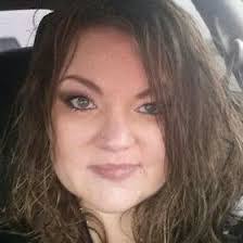 Stephanie Lasley's Instagram, Twitter & Facebook