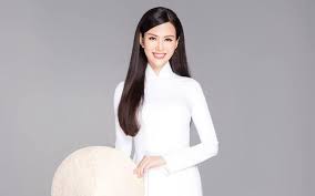 Nguyễn thu thuỷ was born into an intelligentsia family. Xg2e6hlopmcpdm