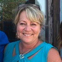 Tara Herring's Instagram, Twitter & Facebook