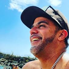 Erik Prado (@erikomarprado) • Threads, Say more