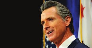 Firm gives homebuyers all-cash option